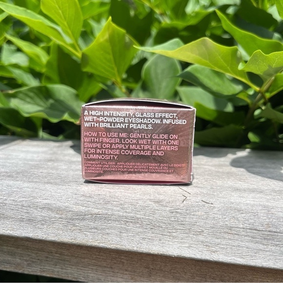 Jeffree Star Cosmetics Peach Goddess Gold Eye Gloss Powder One Size NIB - Picture 6 of 16